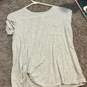 Girls plain grey tee.